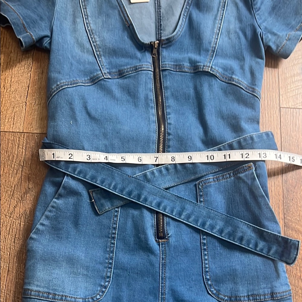 Blue Denim Overalls with Short Sleeves and Front Zipper - Picture 9 of 14
